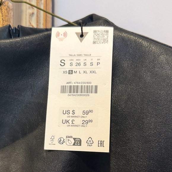 Zara Elegant Black Mini Dress - Picture 2 of 3